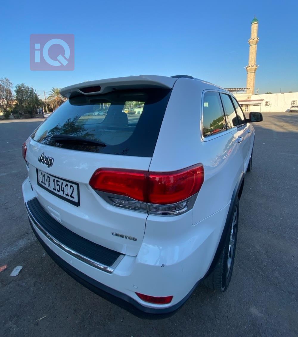 جيب جراند شيروكي